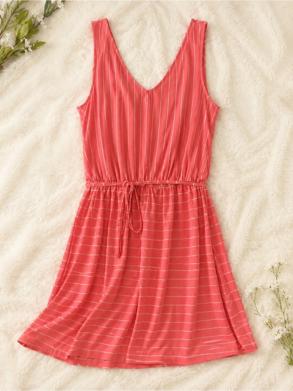 NWOT. Pretty dress!